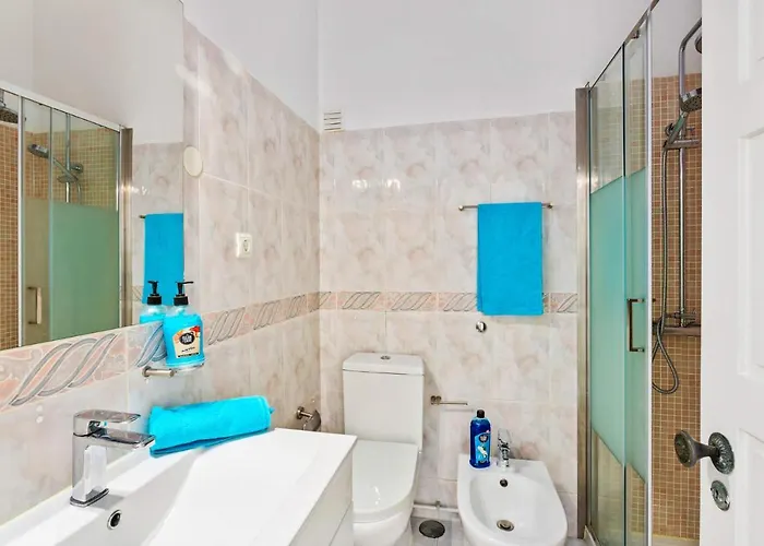 Animado By 빌라 알부페이라