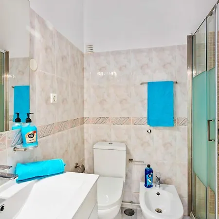 Animado By Вилла Албуфейра